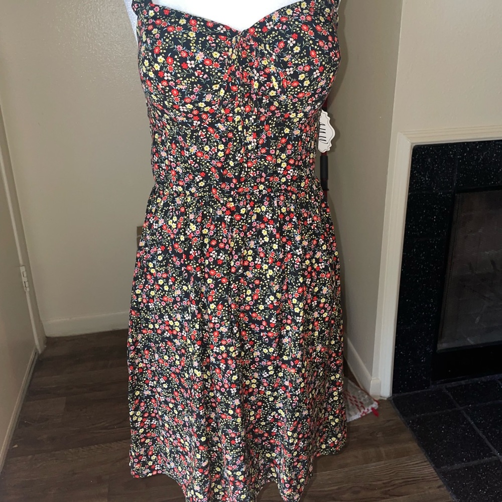 Auw black floral dress
